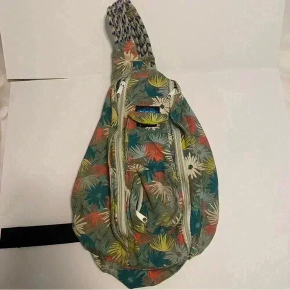 Kavu Backpack - Picture 1 of 7